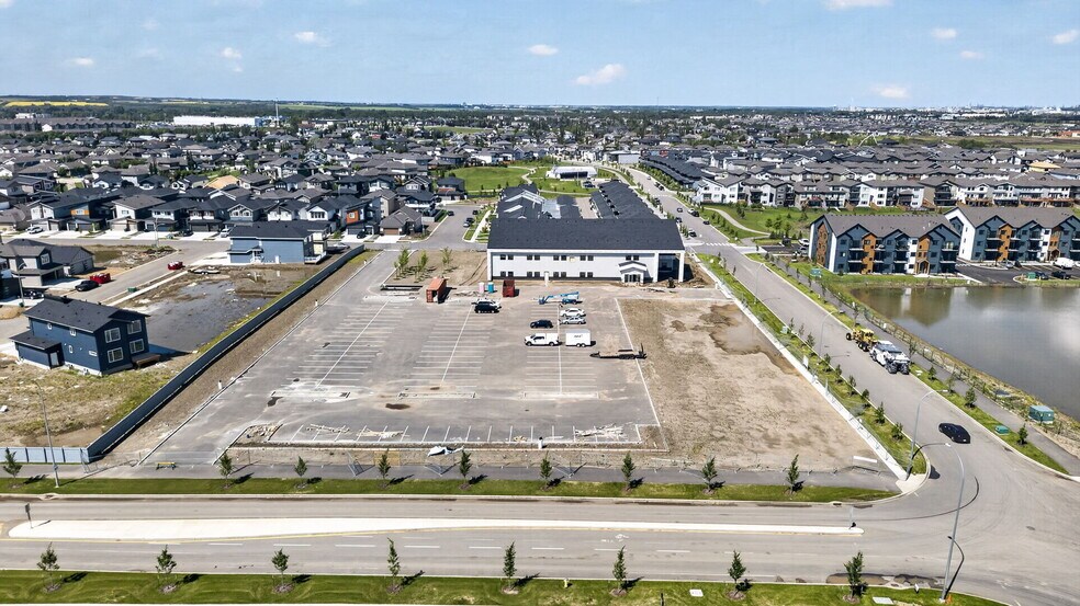 More Photos Of 200 Greenfield link, Fort Saskatchewan Storefront For Lease