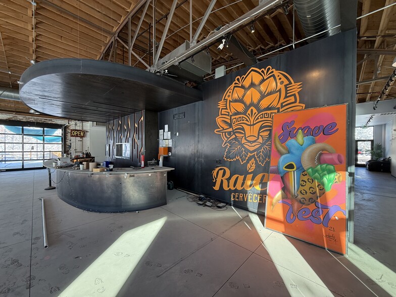 More Photos Of 2060 W Colfax Ave, Denver Freestanding For Lease