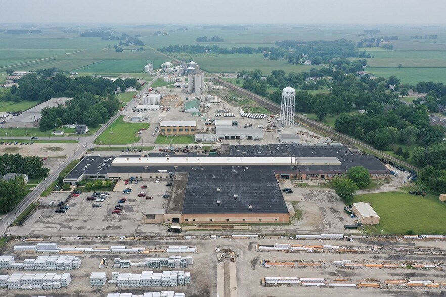 More Photos Of 801 Berryman Pike, Tipton Manufacturing For Sale