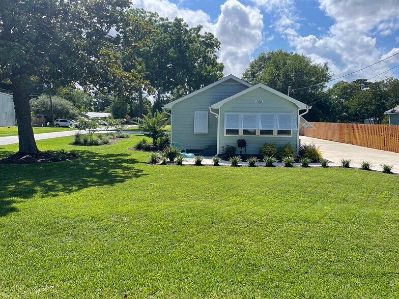 More Photos Of 100 Whitman Ave, Castle Hayne Land For Sale