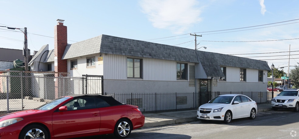 More Photos Of 1919 Deer Park Ave, Deer Park Office For Sale