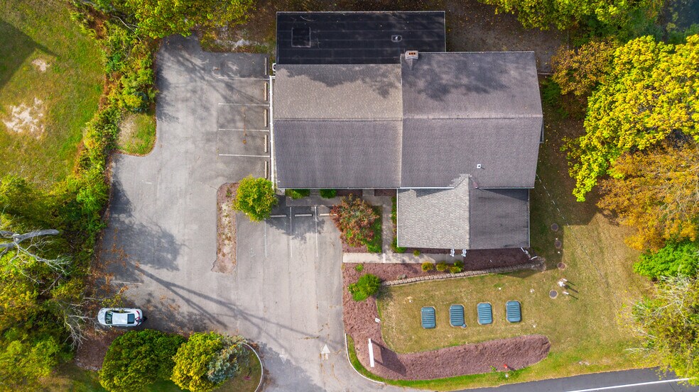 More Photos Of 13 Stillwater Rd, Blairstown Office For Lease