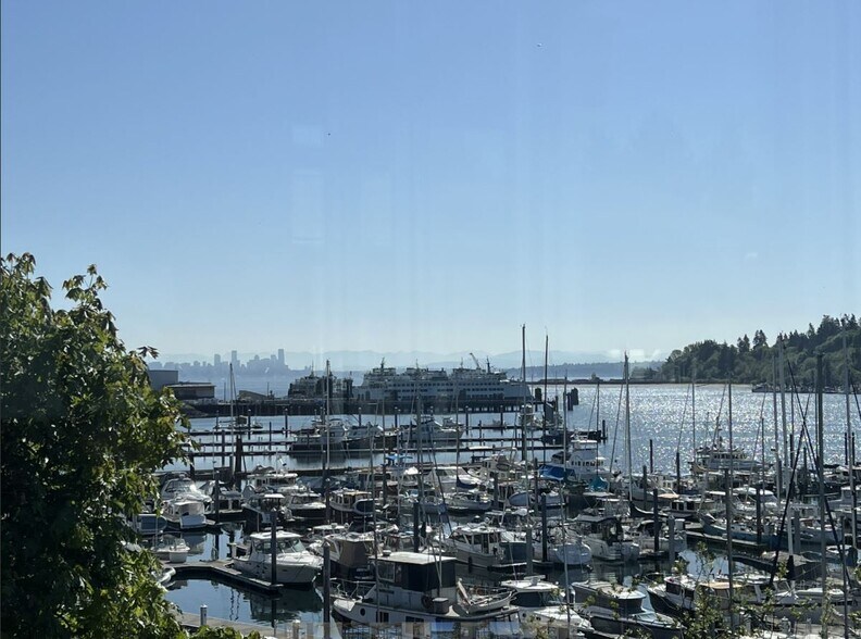 More Photos Of 187 Parfitt Way SW, Bainbridge Island Office For Lease