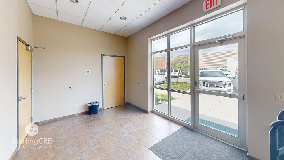 More Photos Of 5463 Trumpeter Way, Missoula Office For Lease