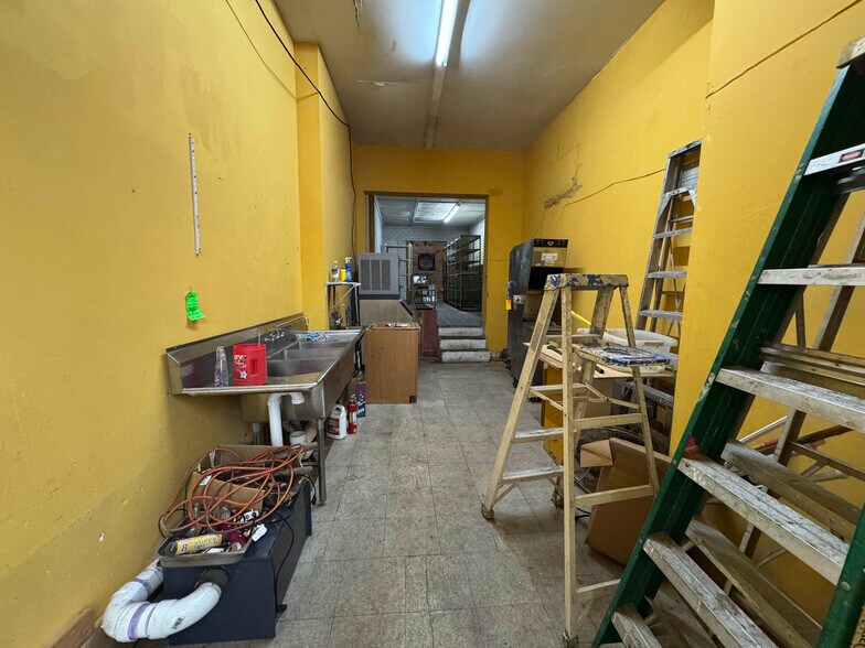 More Photos Of 443-447 E 25th St, Baltimore Storefront Retail Residential For Sale