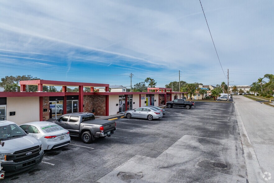 Primary Photo Of 501-527 S Paula Dr, Dunedin Office For Lease