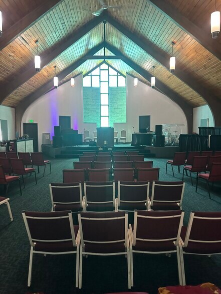 More Photos Of 6745 Johnson Rd, Michigan City Religious Facility For Lease