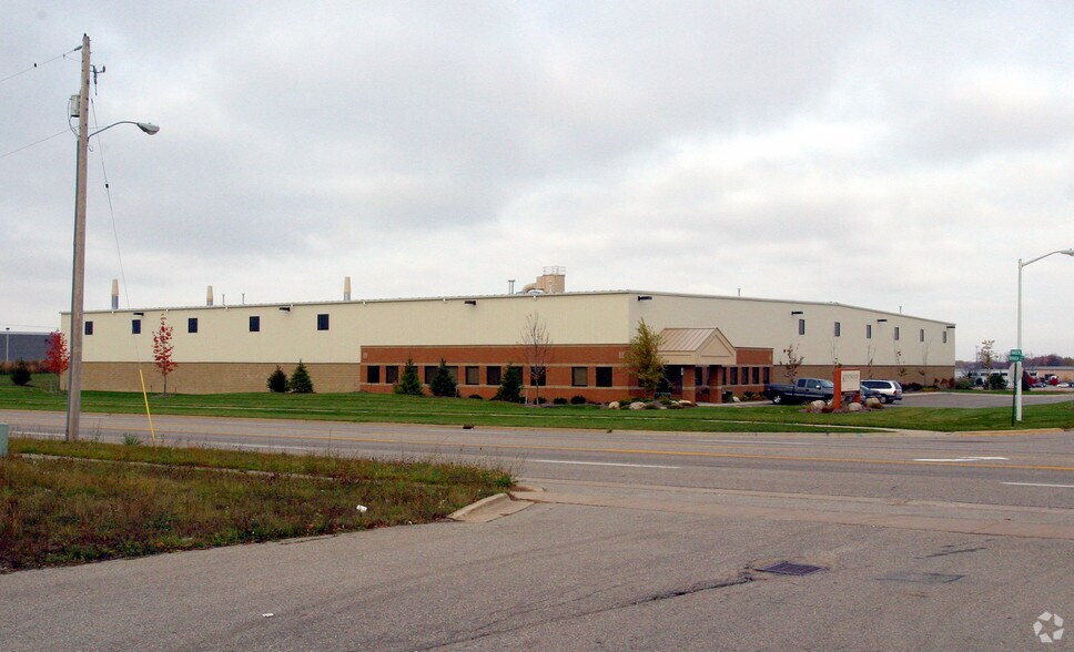 More Photos Of 4849 Barden Ct SE, Kentwood Manufacturing For Lease