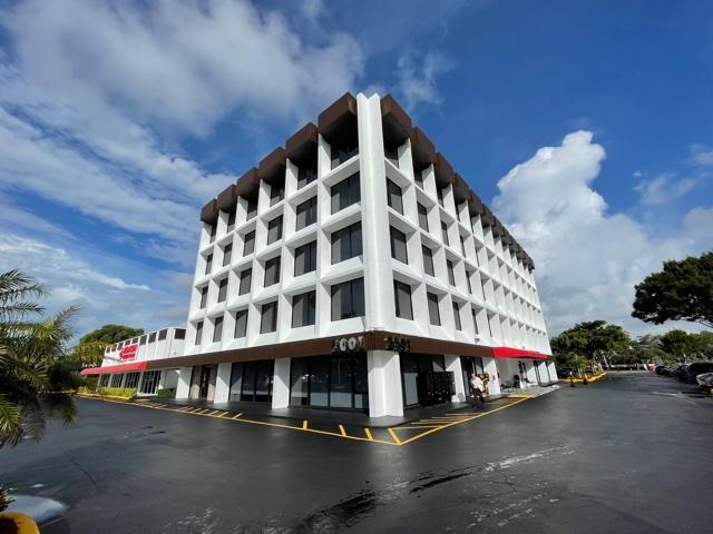 More Photos Of 2001 Palm Beach Lakes Blvd, West Palm Beach Medical For Lease
