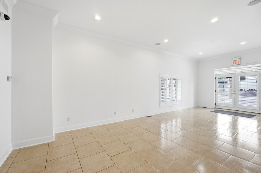 More Photos Of 8177 S Route 48, Maineville Office For Sale