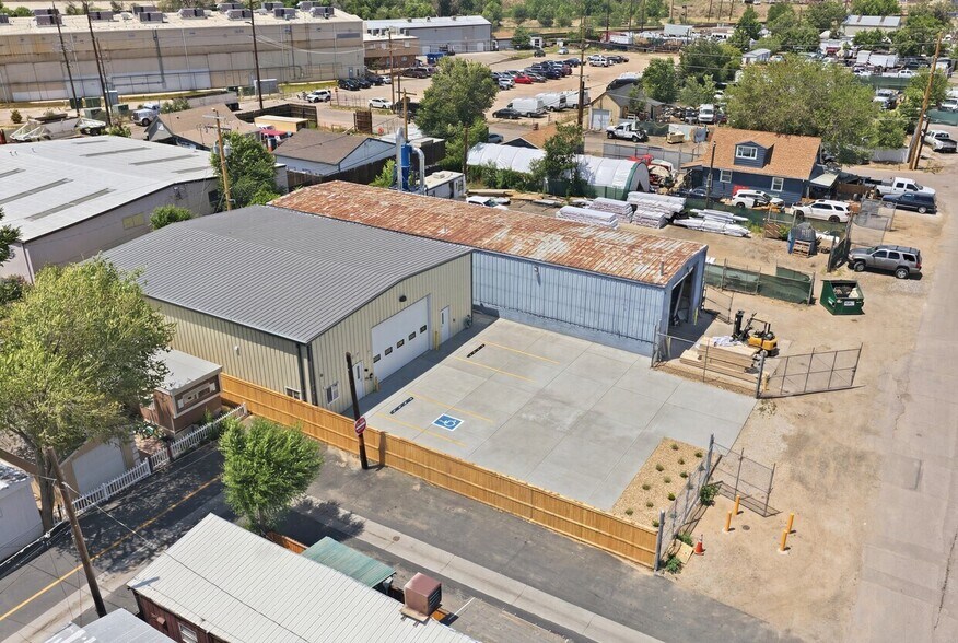 More Photos Of 5275 Adams St, Denver Warehouse For Lease