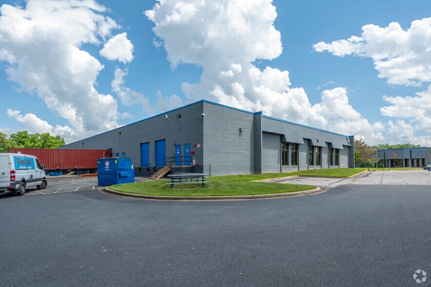 More Photos Of 4720 Boston Way, Lanham Light Distribution For Lease