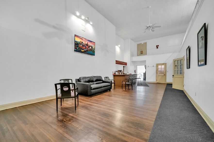 More Photos Of 803 N Wooster Rd, Barberton Religious Facility For Sale