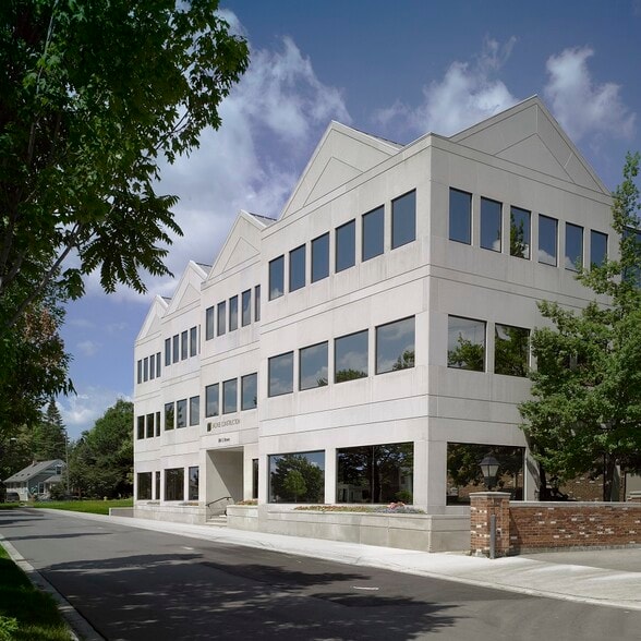 More Photos Of 260 E Brown St, Birmingham Office For Lease