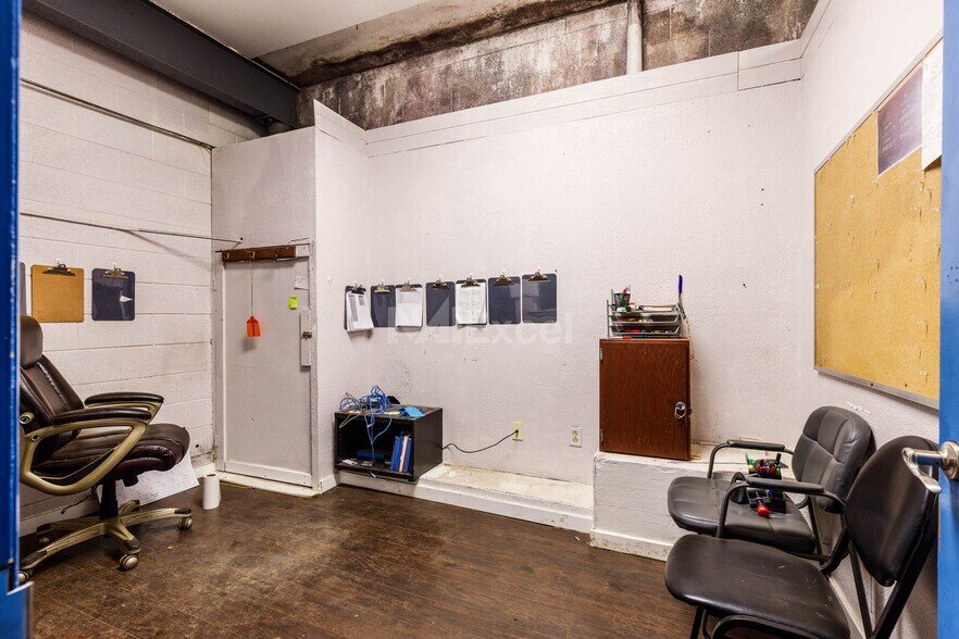 More Photos Of 550 S 1100 W, Fillmore Warehouse For Sale