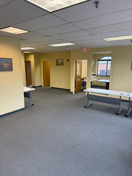 More Photos Of 1666 Massachusetts Ave, Lexington Office For Lease