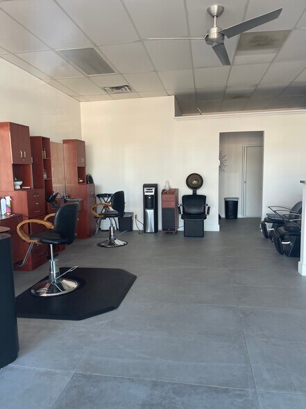 More Photos Of 7275 E Easy St, Carefree Restaurant For Sale