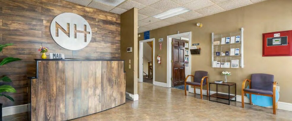 More Photos Of 89 Court St, Plymouth Freestanding For Lease