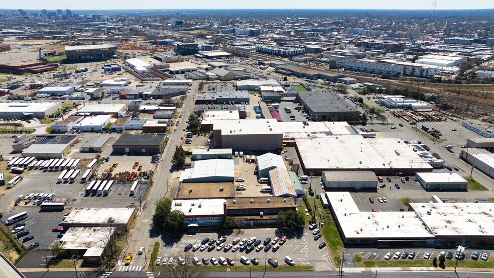 More Photos Of 1901 Westwood Ave, Richmond Warehouse For Sale