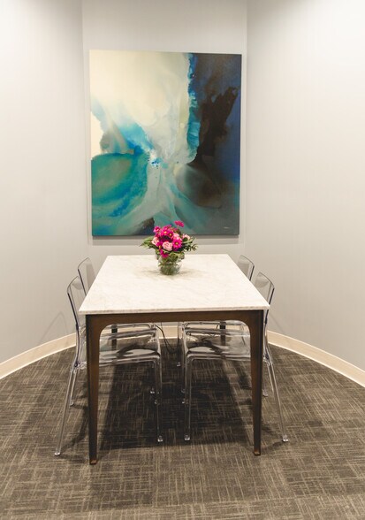 More Photos Of 13830 Sawyer Ranch Rd, Dripping Springs Medical For Lease