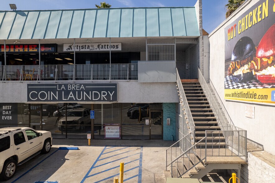 More Photos Of 1523-1543 N La Brea Ave, Los Angeles Restaurant For Lease