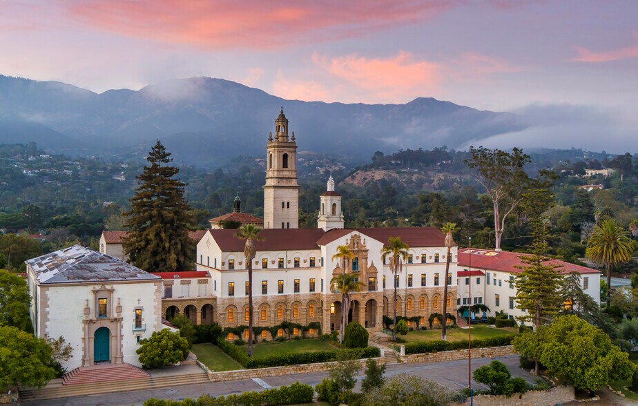 More Photos Of 2300 Garden St, Santa Barbara Schools For Sale