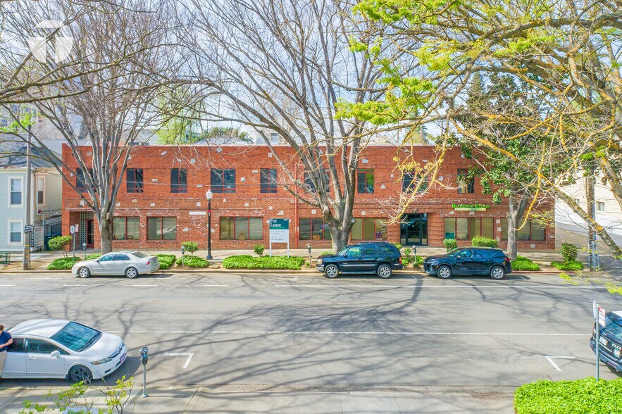 More Photos Of 520 9th St, Sacramento Office For Sale