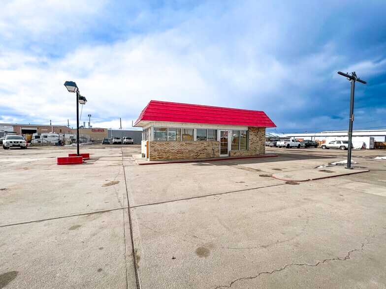 More Photos Of 4435 S Santa Fe Dr, Englewood Auto Dealership For Lease
