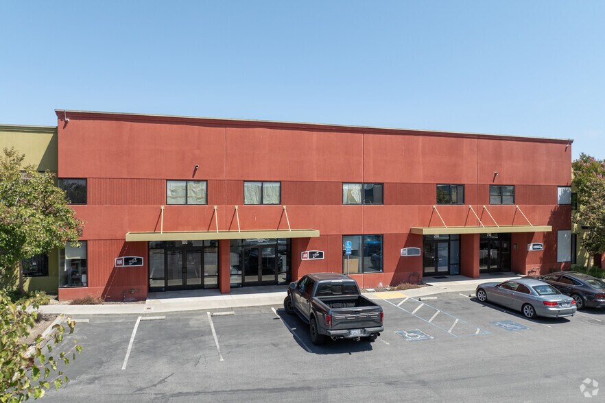 More Photos Of 125 Hangar Way, Watsonville Office For Sale
