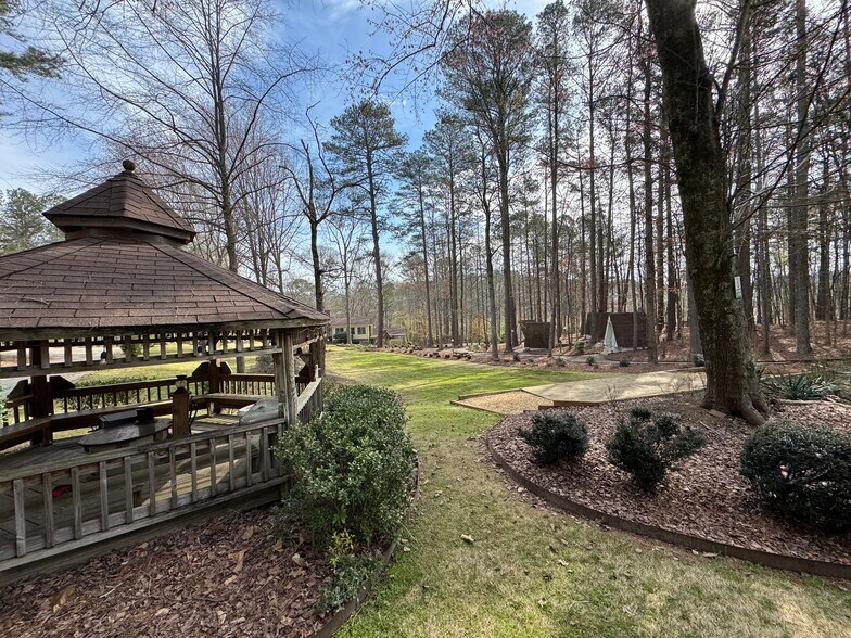 More Photos Of 3430 Land Rd, Alpharetta Religious Facility For Sale