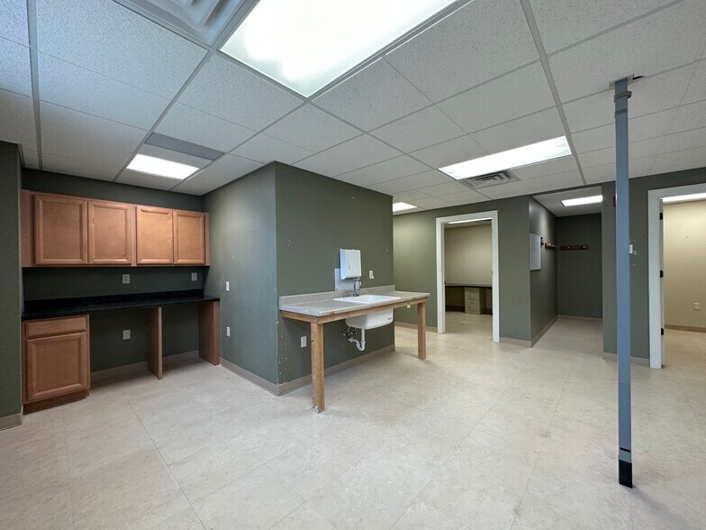 More Photos Of 9130-100 Marshall Rd, Cranberry Township Medical For Lease