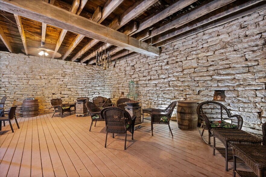 More Photos Of 4465 W Augusta Chatham Rd, Augusta Winery Vineyard For Sale