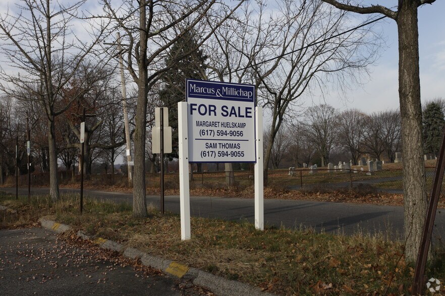 More Photos Of 77 Pawtucket Ave, Rumford Manufacturing For Sale