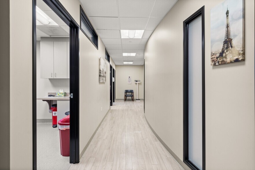 More Photos Of 15944 Los Serranos Country Club Dr, Chino Hills Coworking Space