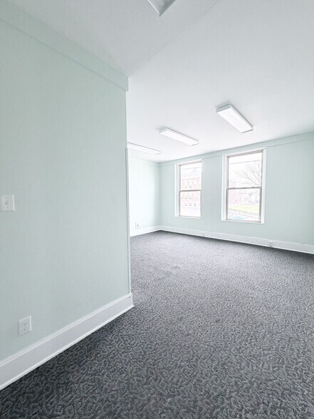 More Photos Of 5501 E Washington St, Indianapolis Storefront Retail Office For Sale