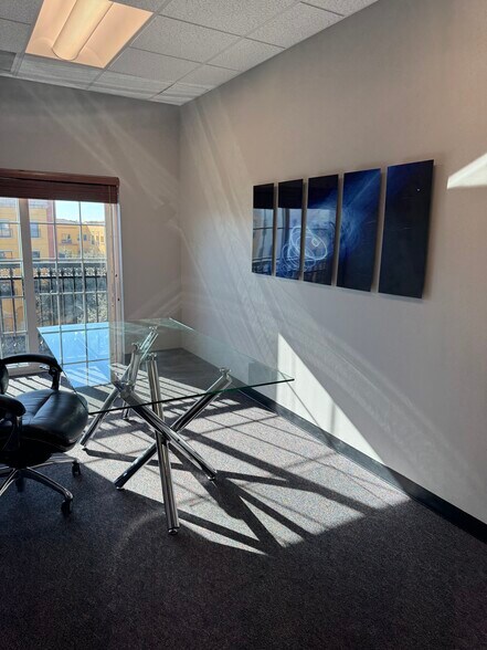 More Photos Of 2295 S Hiawassee Rd, Orlando Office For Lease