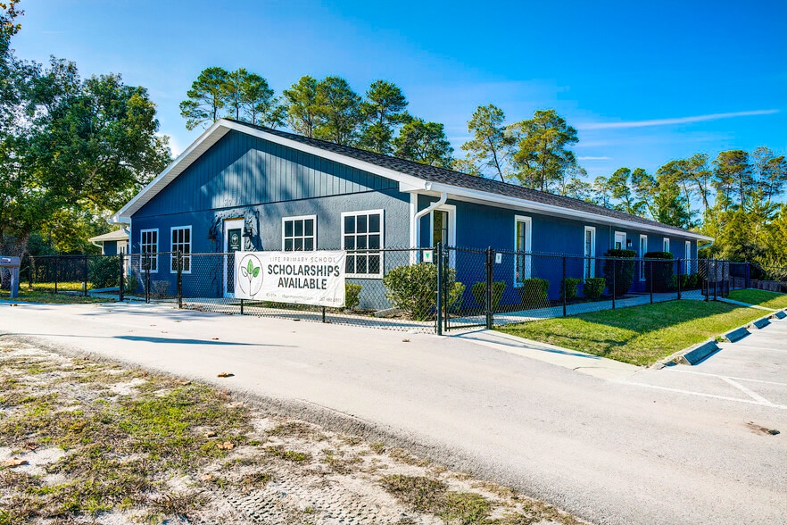 More Photos Of 6001 Deltona Blvd, Spring Hill Schools For Sale