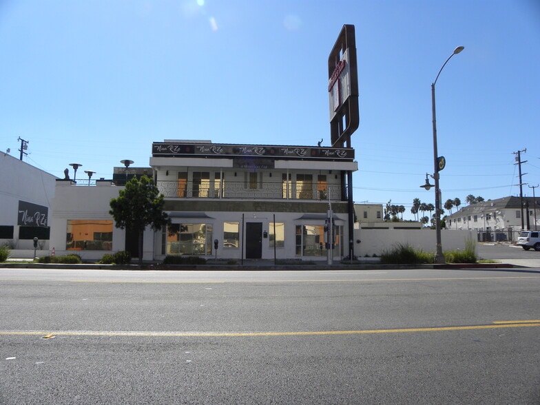 More Photos Of 4225 Crenshaw Blvd, Los Angeles Bar For Lease