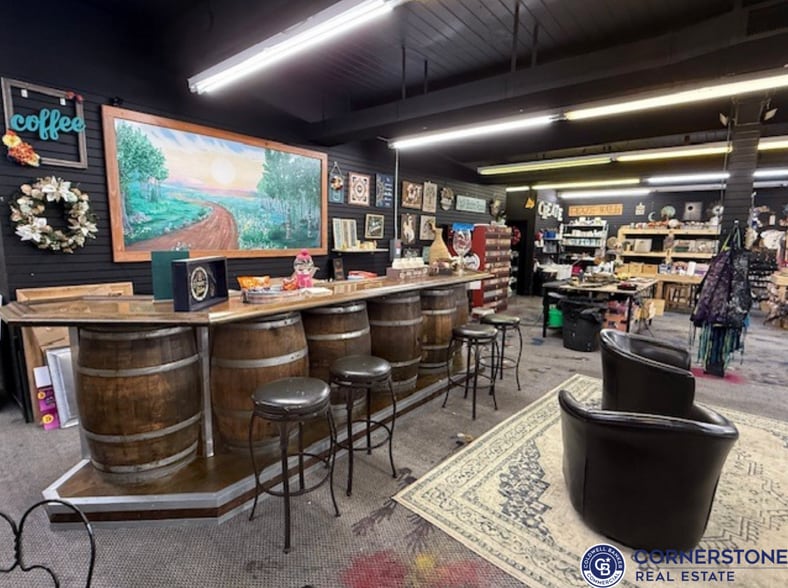 More Photos Of 1944 Cy Ave, Casper Storefront Retail Office For Sale