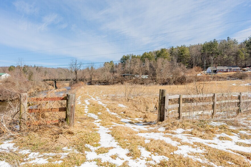 More Photos Of 226 Chestnut dr, Galax Land For Sale