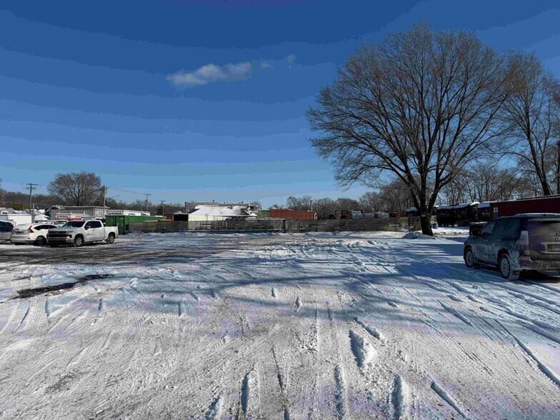 More Photos Of 40 Midland Ave, Rockdale Warehouse For Lease