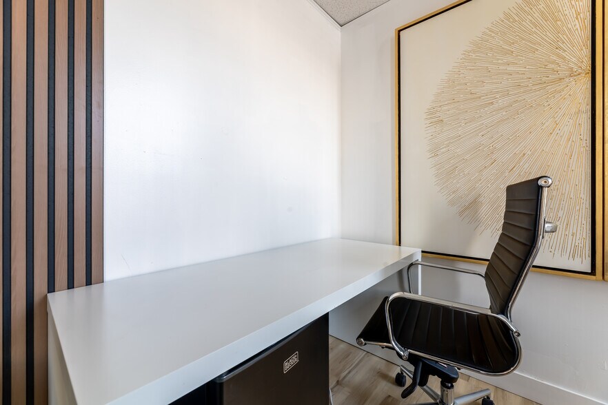 More Photos Of 744 E Walnut St, Pasadena Office Residential For Sale