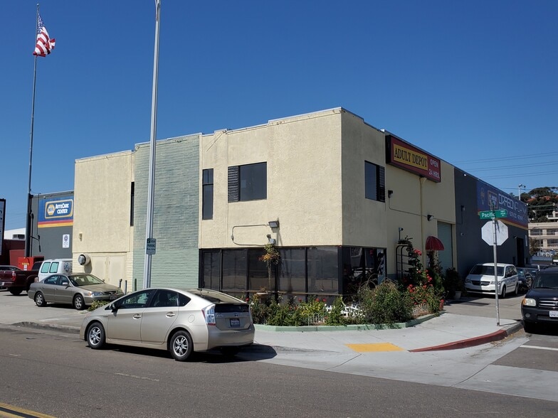 Primary Photo Of 4055 Pacific Hwy, San Diego Warehouse For Lease