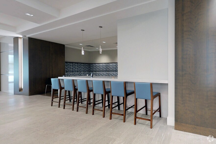 More Photos Of 4401 Leeds Ave, North Charleston Office For Lease