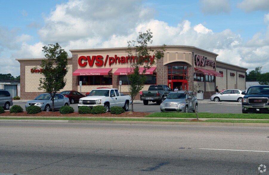 Primary Photo Of 4767 Broad St, Loris Drugstore For Sale