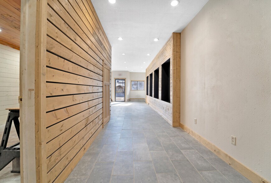 More Photos Of 127 W Main St, Omro Storefront Retail Office For Sale