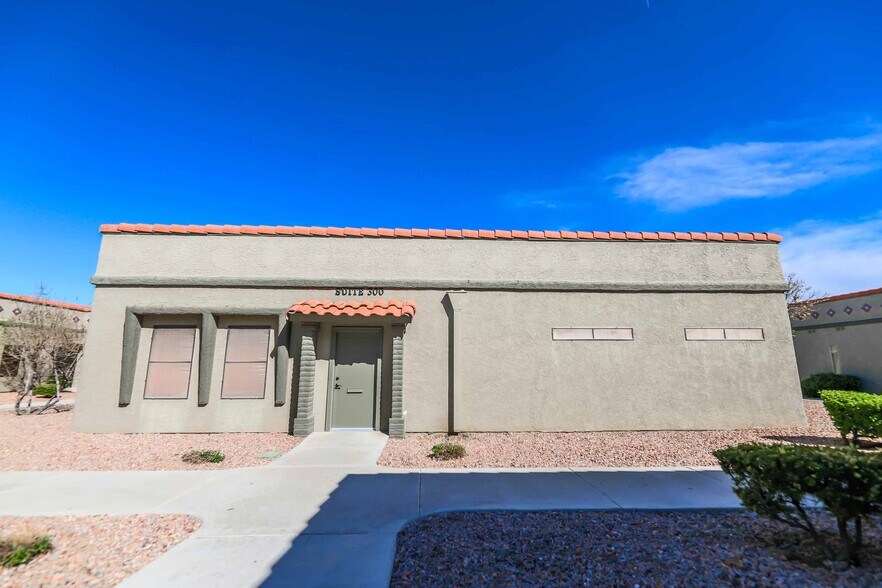 More Photos Of 3650 S Eastern Ave, Las Vegas Medical For Lease