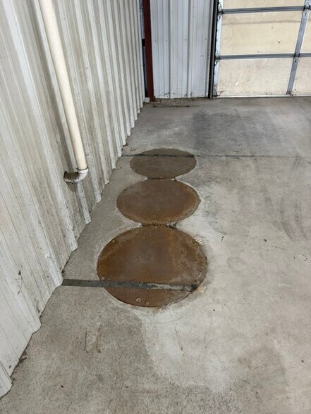 More Photos Of 24760 W Eames St, Channahon Light Manufacturing For Lease
