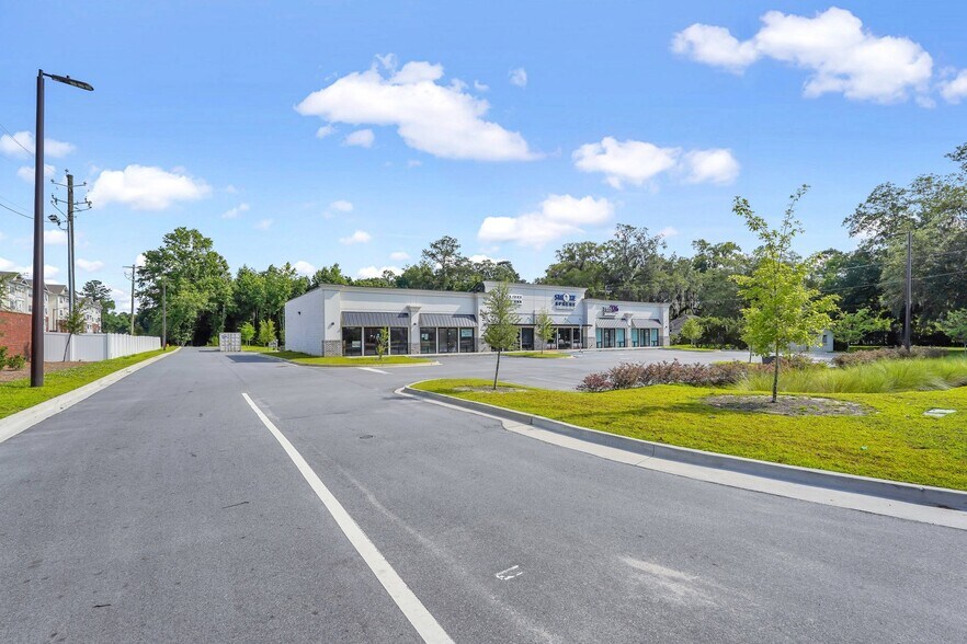 More Photos Of 4410 Ogeechee Rd, Savannah Storefront Retail Office For Sale