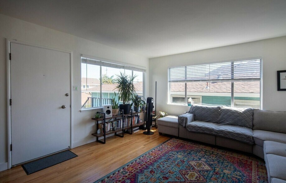 More Photos Of 537 Pacific Ave, Alameda Apartments For Sale